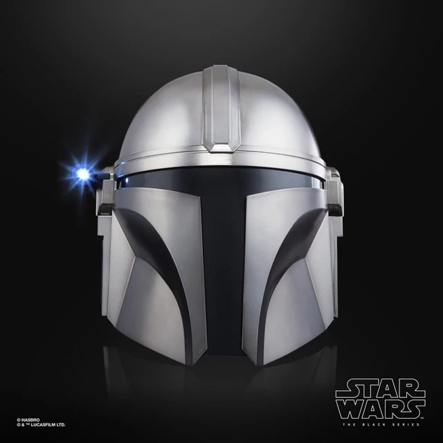 The Mandalorian Electronic Helmet: Star Wars Black Series (Pop Culture Accessories) 3 The Mandalorian Electronic Helmet: Star Wars Black Series (Pop Culture Accessories)