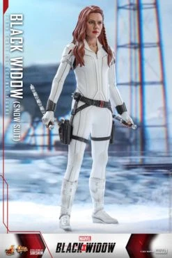 1:6 Snow Suit Black Widow Hot Toys Figure (Figurine) -MERCHANDISE Sales 1ac50de1 ee28 4634 8b14 55d15fd70bd8