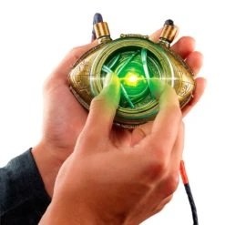 Hasbro Marvel Legends Doctor Strange Eye of Agamotto Replica (Pop Culture Accessories) -MERCHANDISE Sales 2dc21315 7e90 4945 a0ae 670cfe22fb39