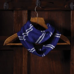 Harry Potter: Ravenclaw House Cowl: Knit Kit: Hero Collector (Craft Kits)