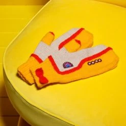 Yellow Submarine Mittens/Gloves The Beatles Hero Collector Knit Kit (Craft Kits) -MERCHANDISE Sales 6e6b952d bd02 47dd 8d6a 39ec9adf7698