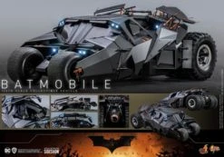 1:6 Batmobile: Dark Knight Trilogy Hot Toys Figure (Figurine) -MERCHANDISE Sales 6ee1f6f7 30a0 4501 9216 d7c8e670a3f9