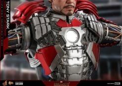 1:6 Tony Stark - Mark V Suit Up Version: Iron Man 2 Hot Toys Figure (Figurine) -MERCHANDISE Sales b9abe1ae 3adf 4a34 aaf5 f83fd7c52916