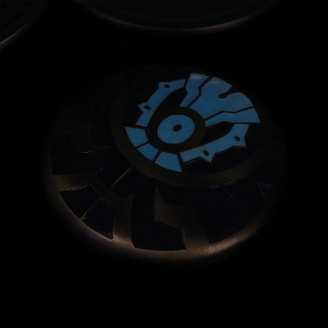 Glow In The Dark Arcane Signet Magic The Gathering Bottle Opener (Homeware) 9 Glow In The Dark Arcane Signet Magic The Gathering Bottle Opener (Homeware) - Image 7