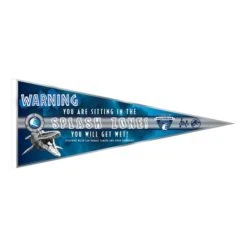 Jurassic World Pennant (Pop Culture Accessories) -MERCHANDISE Sales dad9a0dc bbda 472f a83f 91007bfde84c