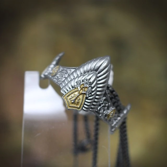 The Lord of the Rings: Crown of Elessar Limited Edition Necklace (Pop Culture Accessories) 4 The Lord of the Rings: Crown of Elessar Limited Edition Necklace (Pop Culture Accessories) - Image 2