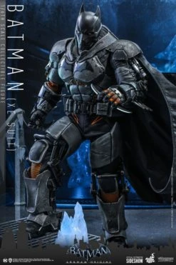 1:6 Batman XE Suit- Batman: Arkham Origins Hot Toys Figure (Figurine) -MERCHANDISE Sales f61403d9 323e 4618 a109 e267c8b806ae