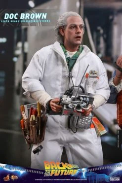 1:6 Doc Brown: Back To The Future Hot Toys Figure (Figurine) -MERCHANDISE Sales f6f5052f 66f2 42cf a5eb 3093eb3c7f4e