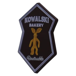 Fantastic Beasts Limited Edition Pin Badge (Pop Culture Accessories) -MERCHANDISE Sales f9b2f8ff 56e3 417d ba10 4763f9363abd