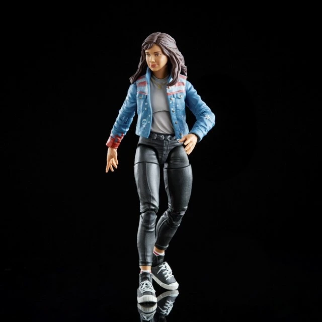 fdd9cc14-0c92-42bc-a9e0-0f00a0335371.jpg America Chavez Doctor Strange In The Multiverse Of Madness Hasbro Marvel Action Figure (Action Figure) -MERCHANDISE Sales fdd9cc14 0c92 42bc a9e0 0f00a0335371